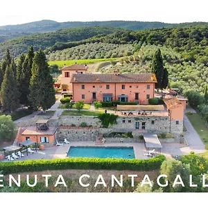  Séjour à la ferme Agriturismo Tenuta Cantagallo